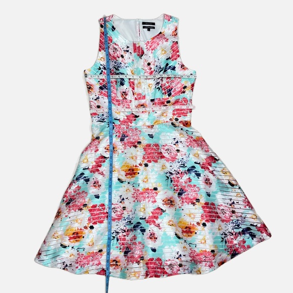RW&CO Fit and Flare Floral Print Lined Sleeveless Dress Size 6 EUC - Picture 9 of 10